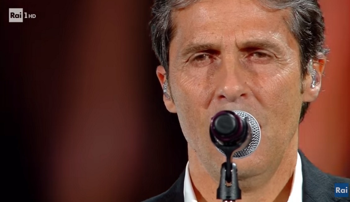 Festival di Sanremo, Luca Barbarossa con Passame er sale: testo e video