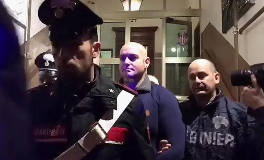 Luca Traini applausi in carcere