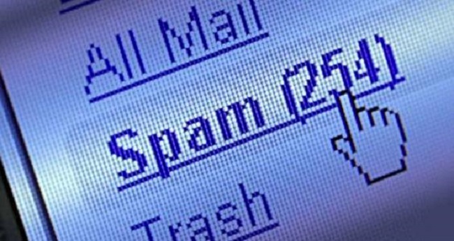 Agenzia Entrate Gov Acconto F24: non aprite questa mail, porta virus