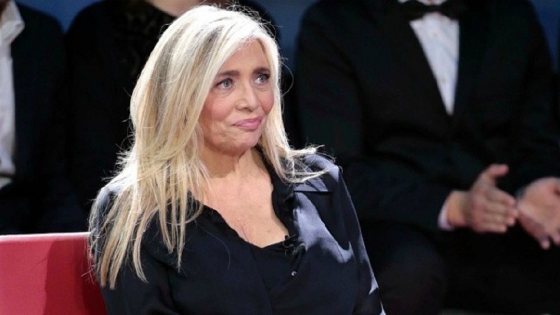 Scoop in diretta di Mara Venier all'Isola. Rivela a Franco Terlizzi il nuovo flirt del figlio