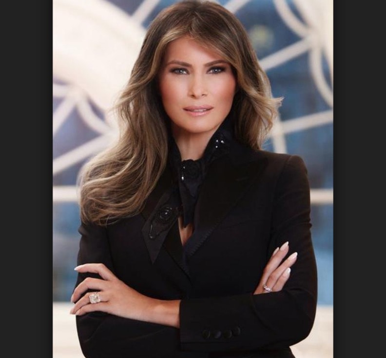 Fa discutere Donald Trump per la bugia sull'anello di fidanzamento per Melania