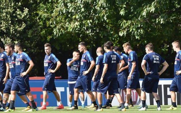 La nazionale italiana (foto Ansa)