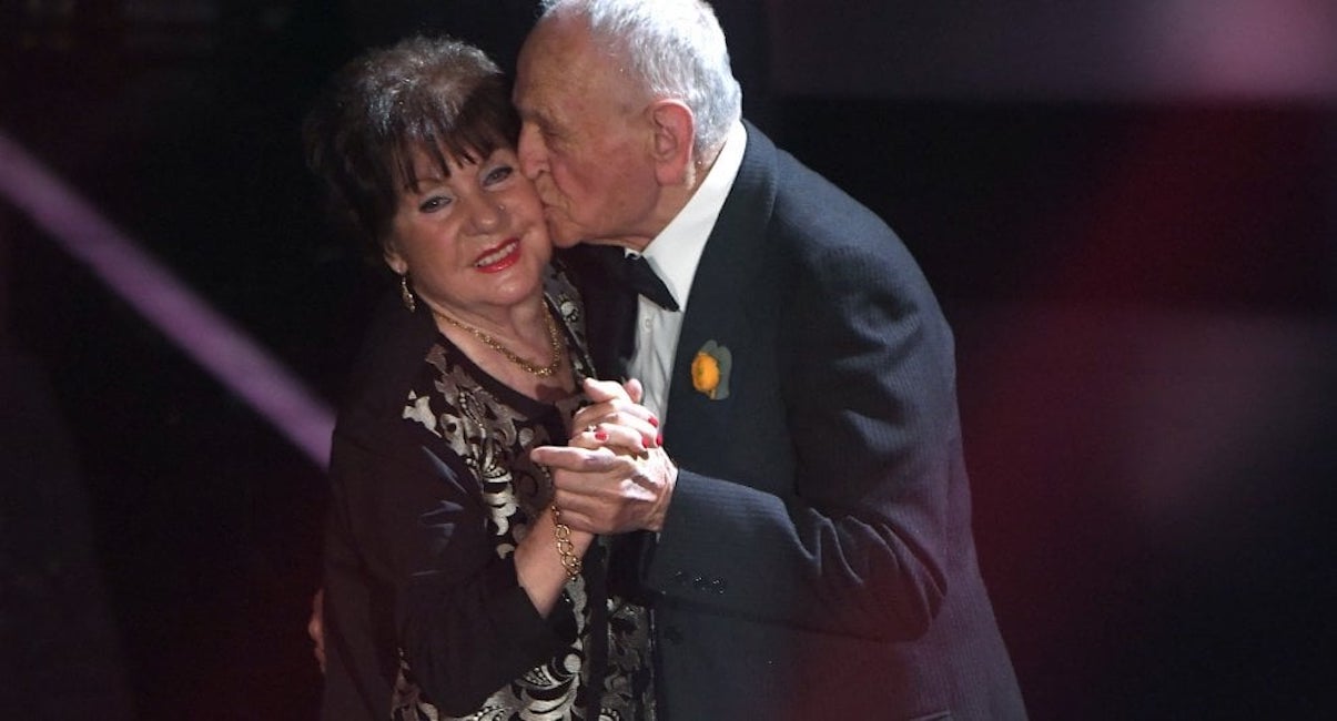 Renzo Rubino per la finale porta i nonni materni sul palco 04