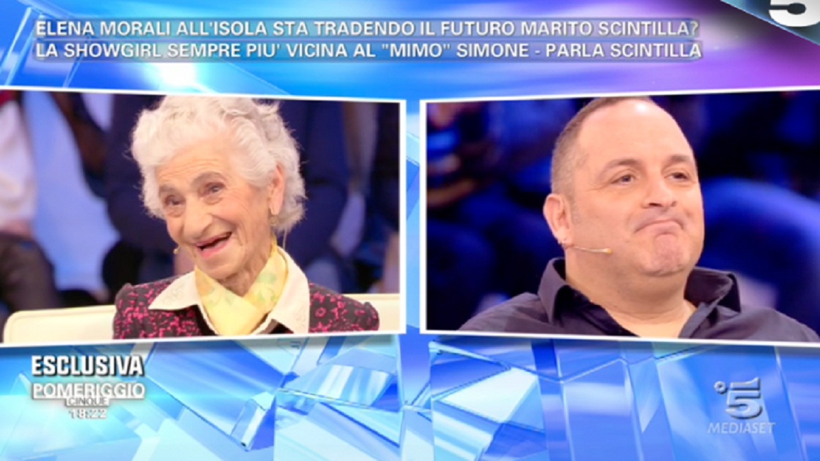 Simone Barbato ed Elena Morali, la nonna di lui conosce il fidanzato di lei. L'incontro è da comiche