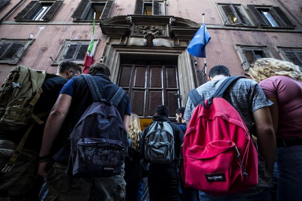 La prof Sandra Faccini, del liceo classico di Padova, condannata. Insultava gli alunni