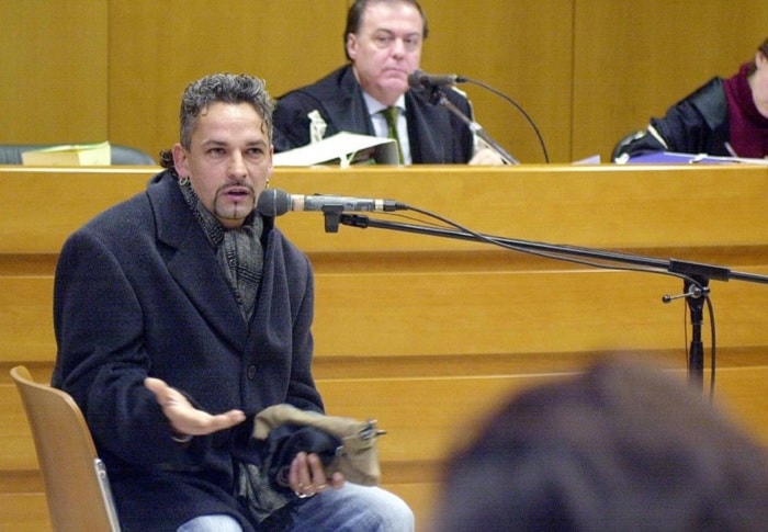 Paolo Mocavero, animalista ancora contro Roberto Baggio: "Spero muoia mentre caccia". Vota M5s...