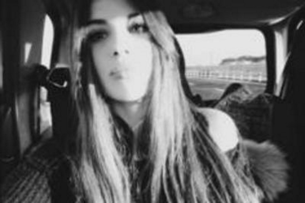 Rossella Schettino su Fb: "De Falco ha distrutto mio padre e la mia famiglia"