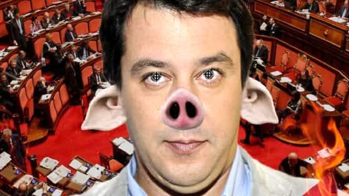 Attacco hacker a Matteo Salvini: Anonymous mette online 70 mila mail private