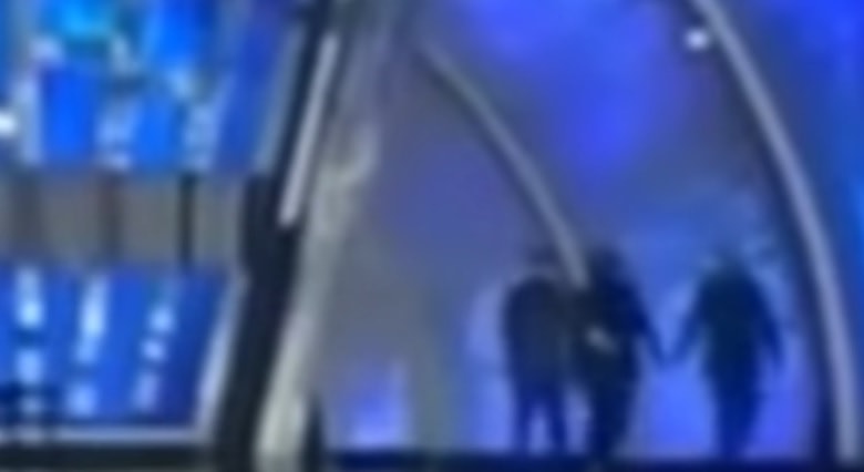 Pierfrancesco Favino e il fuorionda dei "siete tre stro***" al Festival di Sanremo 2018: era uno degli autori