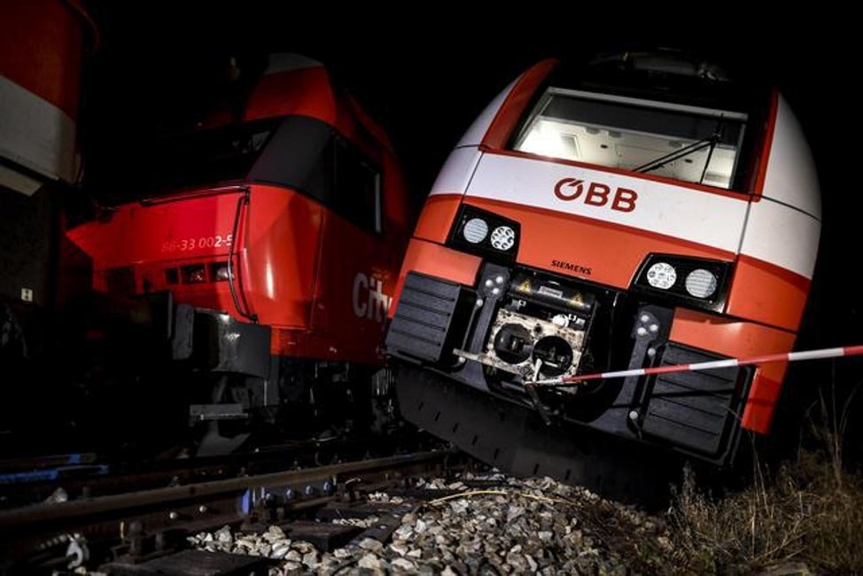 Austria, scontro tra treni vicino Niklasdorf: almeno un morto e 20 feriti