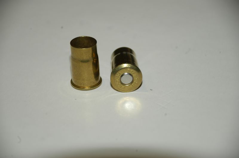 taranto spara ex marito