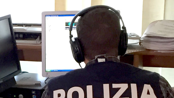 ravenna morti poliziotti offese