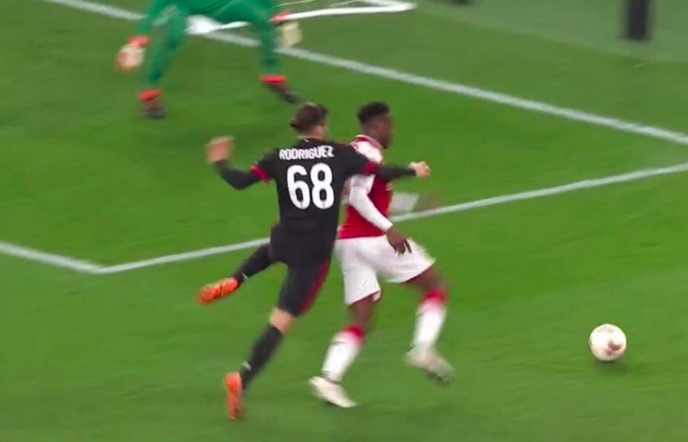 Arsenal-Milan, Rodriguez-Welbeck: rigore inesistente concesso agli inglesi