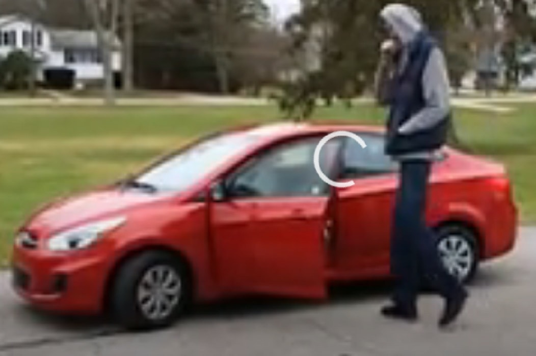 Robert Bobroczkyi è alto due metri e 33 cm