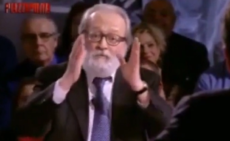 Piazzapulita, si parla di vaccini: Becchi litiga con Cecchi Paone e se ne va