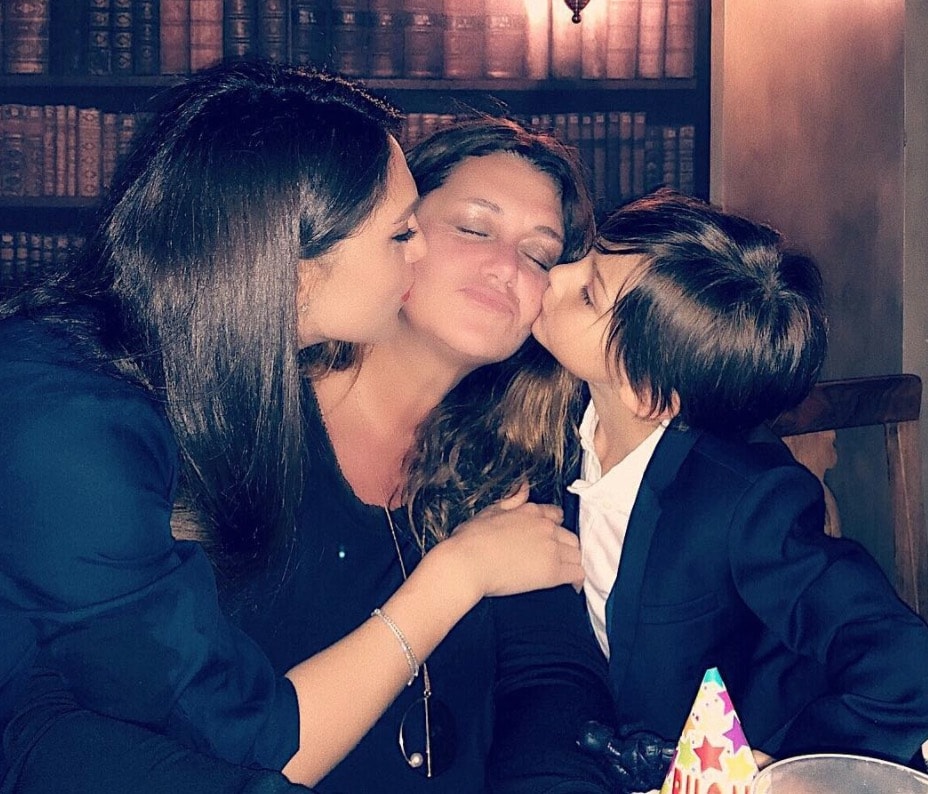 Belen Rodriguez al compleanno di mamma Veronica