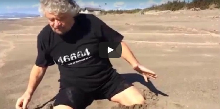 Beppe Grillo e il video pubblicato su Facebook