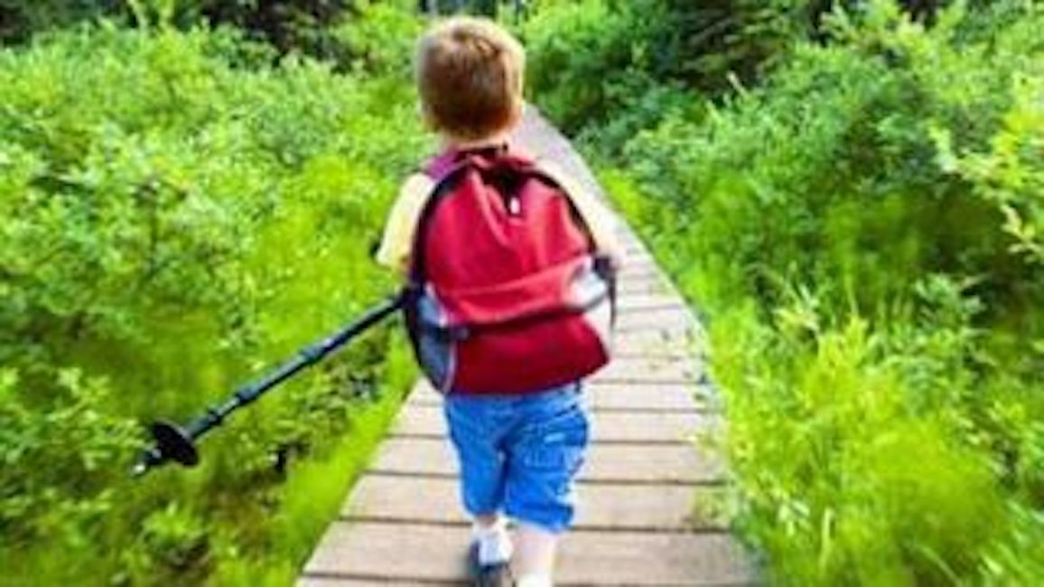 Agliana, bimbo di un anno e mezzo in fuga dall'asilo: nessuno se ne accorge, ritrovato per caso