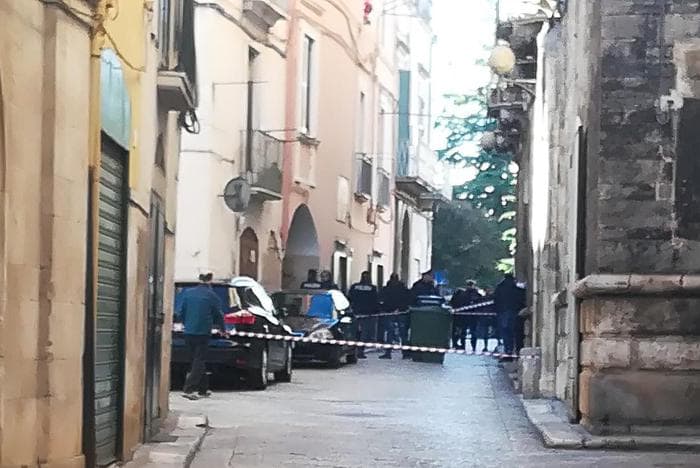 Bitonto: arrestate due persone per l'omicidio di Anna Rosa Tarantino, anziana uccisa per sbaglio
