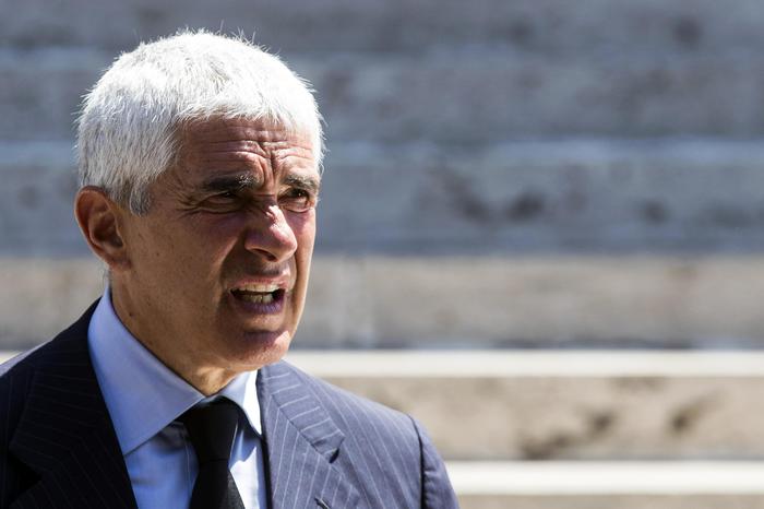 Pier Ferdinando Casini nel gruppo Pd al Senato? Mai dire mai...