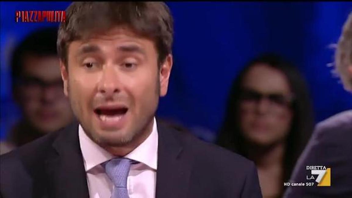 Alessandro Di Battista, fuorionda a Piazza Pulita: "Appena Renzi si fa da parte..."