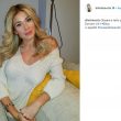 Diletta Leotta si prepara ad andare a letto
