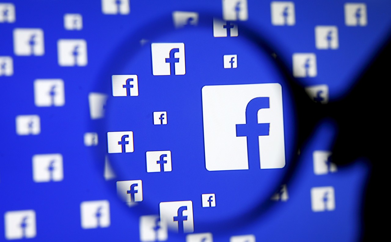 Se gli algoritmi di Facebook non si coniugano con la libertà