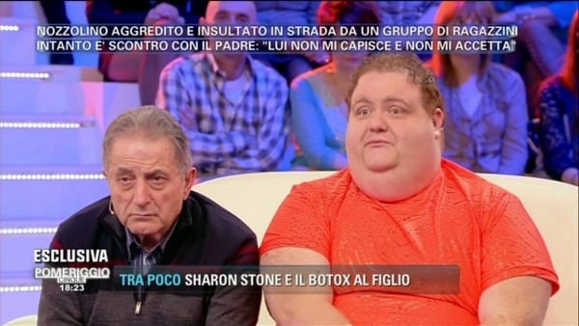 Francesco Nozzolino: "Sono gay, mio padre finge di non capire"