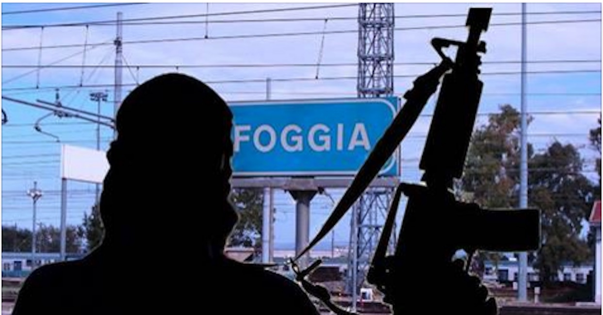 Terrorismo, c'è anche un maestro italiano nella cellula Isis che indottrinava bambini