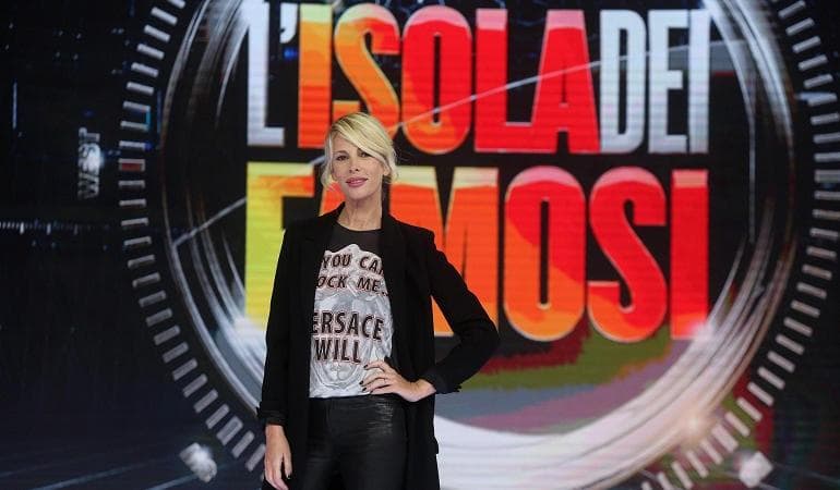 Isola dei Famosi, Chiara Nasti contro Alessia Marcuzzi sul cannagate