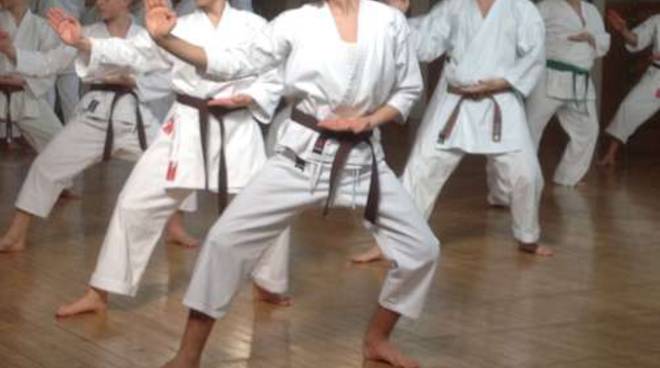 E' stato condannato a 9 anni il maestro di karate di Lonato del Garda