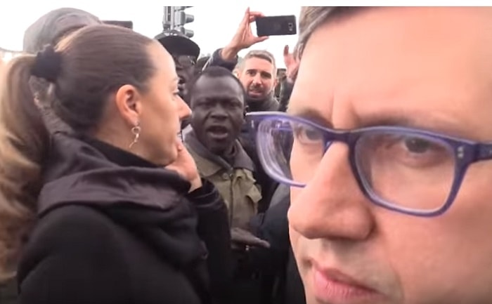 Firenze, antagonista sputa al sindaco Nardella. Denunciato