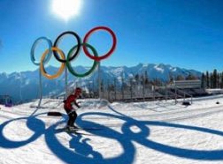 Olimpiadi invernali 2026 in Italia non si può. Il regolamento da ragione ai M5s (foto Ansa)