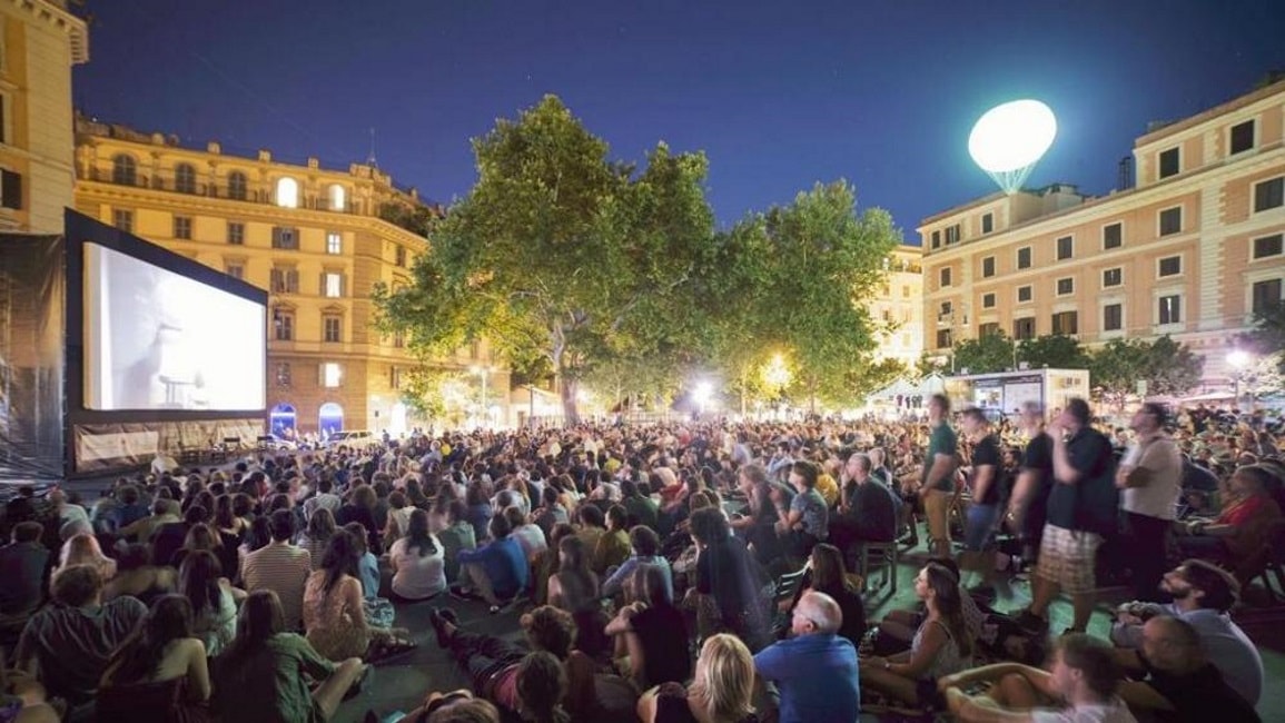 Cinema America, arena di San Cosimato "salva": trasloca al liceo Kennedy