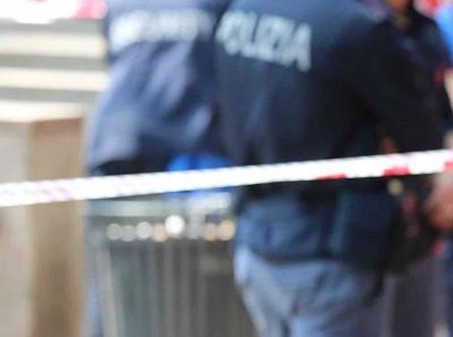 Napoli, cade dalla finestra del B&B: turista muore a 31 anni