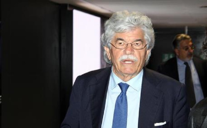 Elezioni, Antonio Razzi è convinto: "Forza Italia senza di me ha perso almeno il 2%"