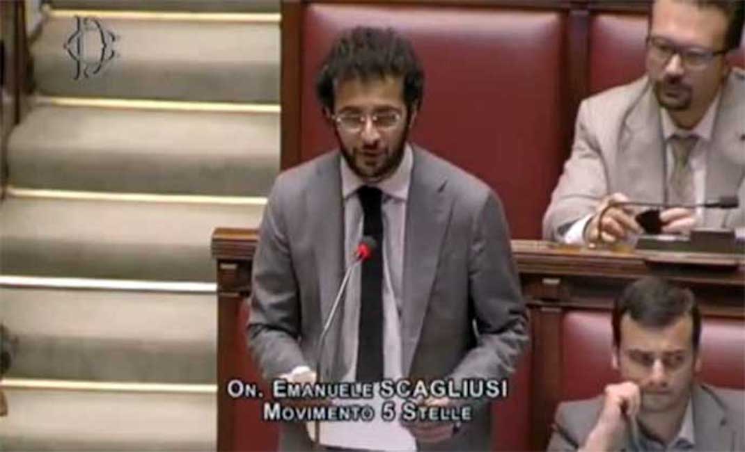 Emanuele Scagliusi, il grillino coinvolto nello scandalo Rimborsopoli eletto nel collegio di Monopoli alla Camera