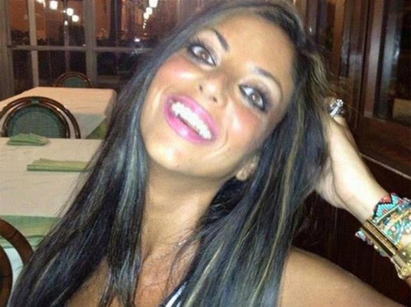 tiziana cantone mamma raccolta fondi
