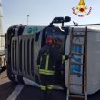 Incidente A4, Tir si ribalta: 2 feriti e code per 10 km06