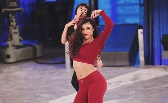 Amici, Alessandra Celentano contro la ballerina Lauren: "Sei un po' sovrappeso"