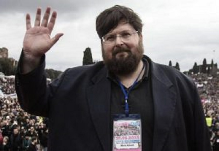 Mario Adinolfi inflazione: deborda dalle radio del...dimolo strano