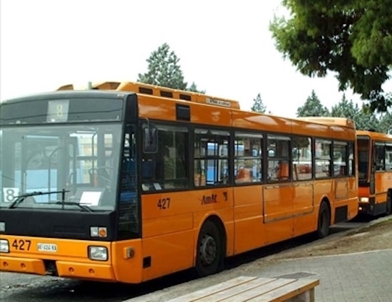 Un autista di bus Amat a Taranto è stato aggredito