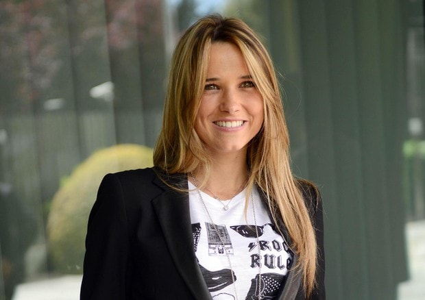 Francesca Barra: "Io candidata col Pd solo per amore della mia terra. Falsità scritte su di me"