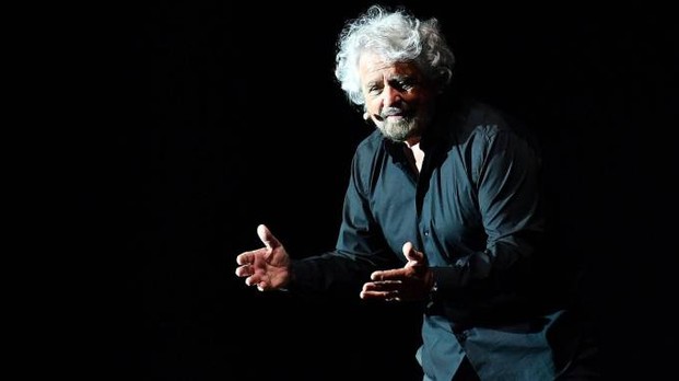 Beppe Grillo spettacolo Insomnia