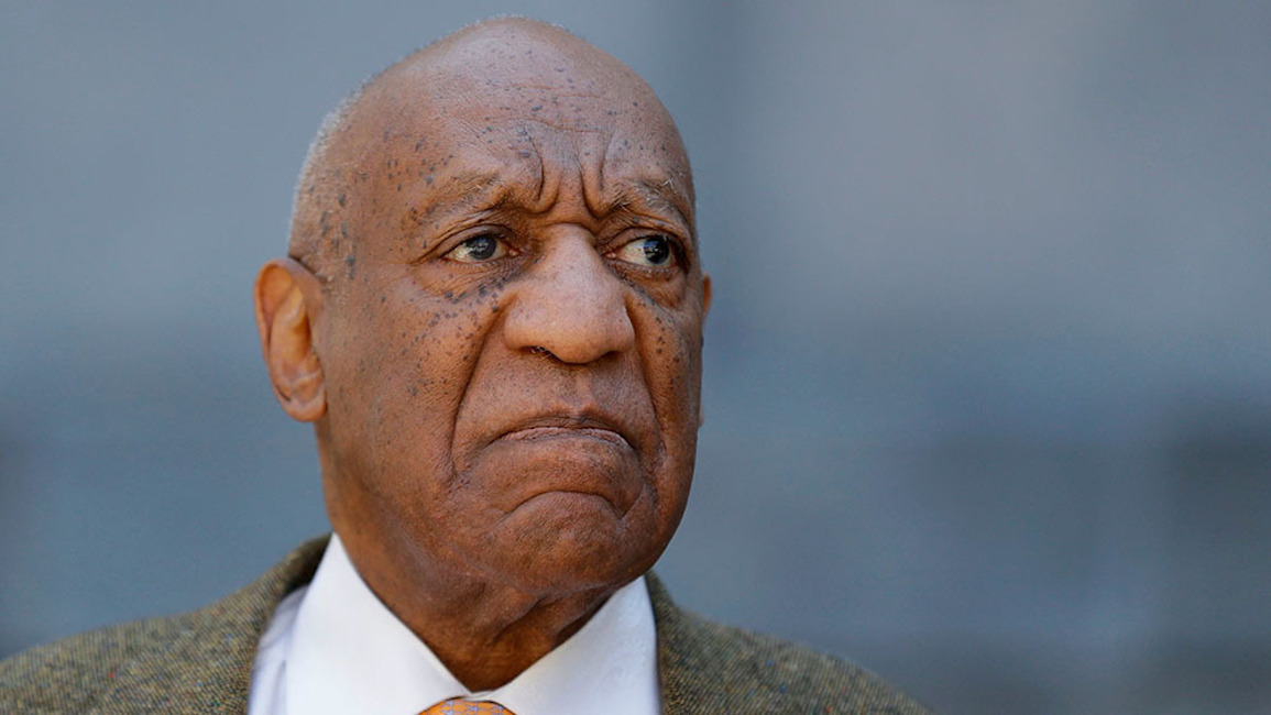 Bill Cosby giudicato colpevole di molestie: rischia 30 anni di carcere