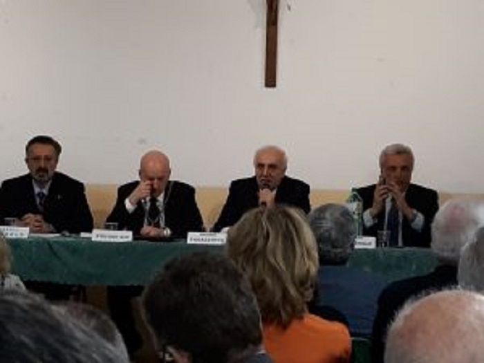 Massoneria. Stefano Bisi contro la "massofobia": un libro e un dibattito con Hashtag24