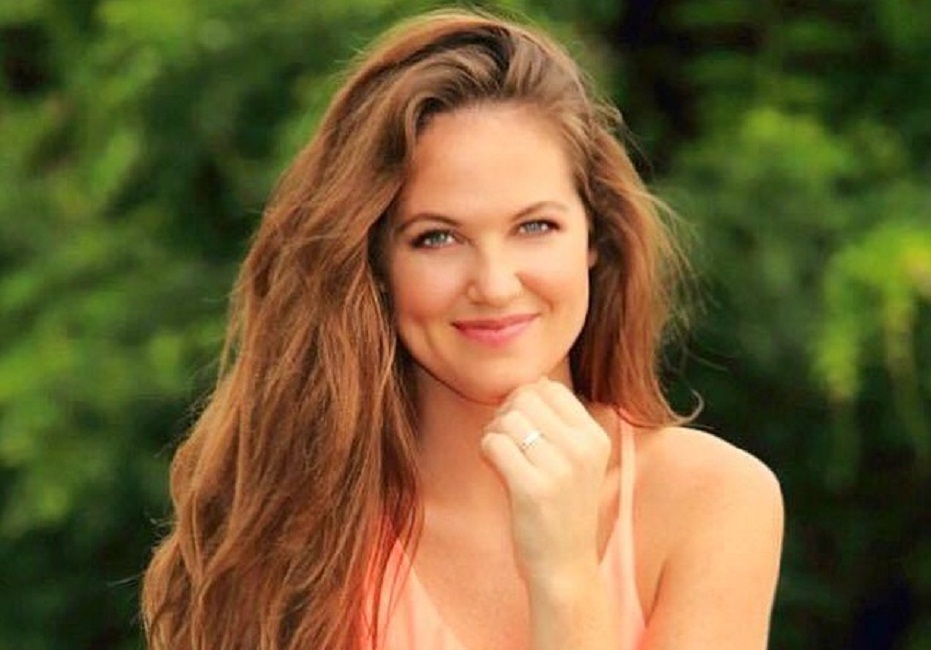 Cheerleader fa voto di castità fino al matrimonio: costretta a lasciare la squadra dai bulli