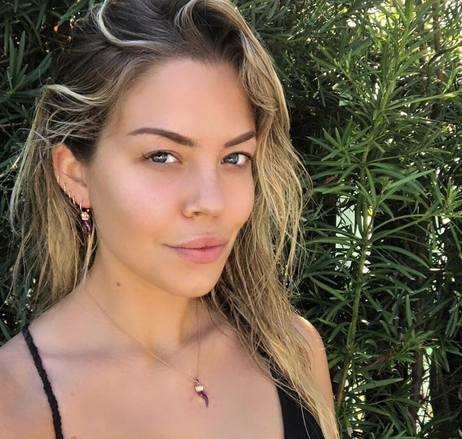 Costanza Caracciolo e Bobo Vieri a Miami. E sotto il costume spunta...