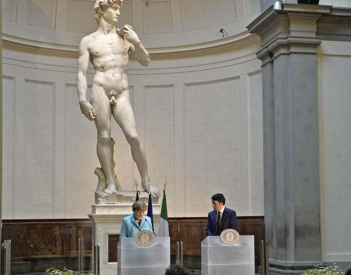 Islam e le chiappe chiare di statue e dipinti. Anche i modelli sottoposti a censura. In Italia nelle Accademie