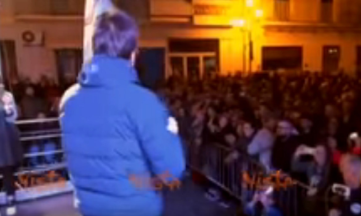 Di Battista: primo comizio da ex parlamentare